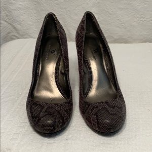 Worthington faux snake skin heels